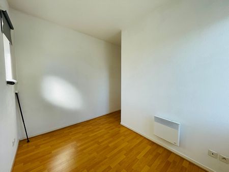 Location Appartement 1 pièce 31m² - Photo 4