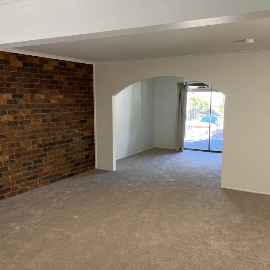 TWO LEVELS AND A POOL, READY TO RENT!! - Photo 1