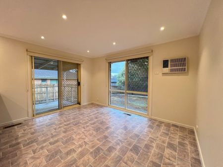 3 Bedroom Family Home - Photo 3