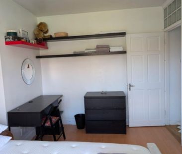 Room in a Shared House, White Hart Lane, N17 - Photo 3
