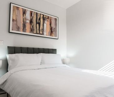 2 Bed Flat, Shirley High Street, SO16 - Photo 4