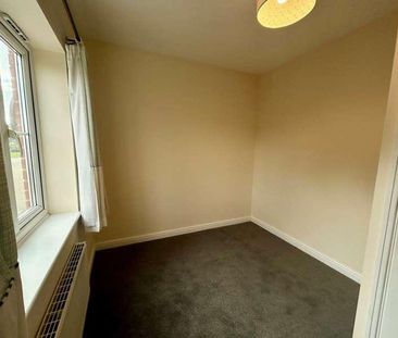 Lord Fielding Close, OX16 - Photo 4