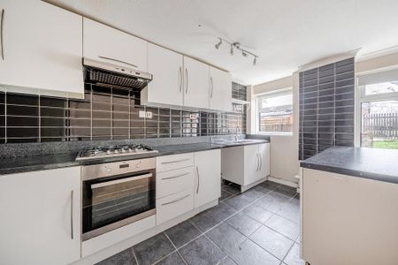 3 bedroom property to rent - Photo 5