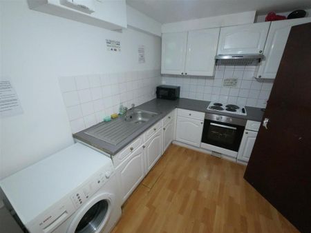 6 bedroom house share to rent - Photo 4