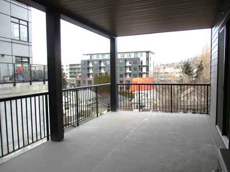 2bed 2bath Condo; Cawston – Available February 1st - Photo 2