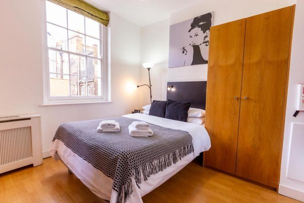 Studio to rent - Photo 1