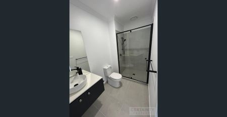 Brand New Home - Available Now - Photo 5