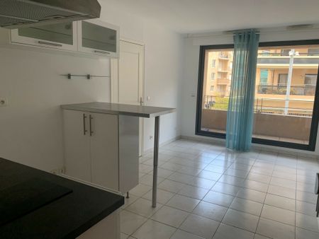 Appartement - Aix-En-Provence (13100) - 32.32 m² - - Photo 3