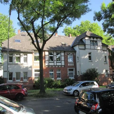 Geräumige 3-Zimmer in guter Umgebung! Einzugsbereit neu renoviert! - Photo 1