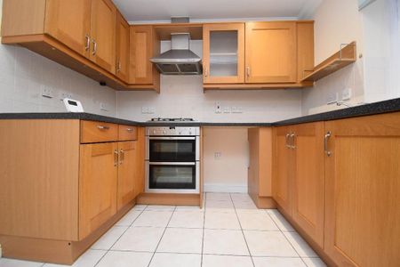 2 bedroom terraced house to rent - Photo 5