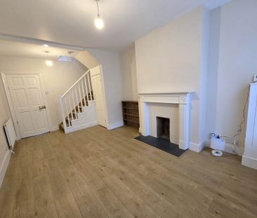 St. John's Road, Faversham - Photo 6