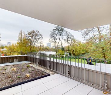 Erstbezug: Stilvolle 3-Zimmer-Wohnung mit Seeblick im 2.OG (mietpre... - Photo 4