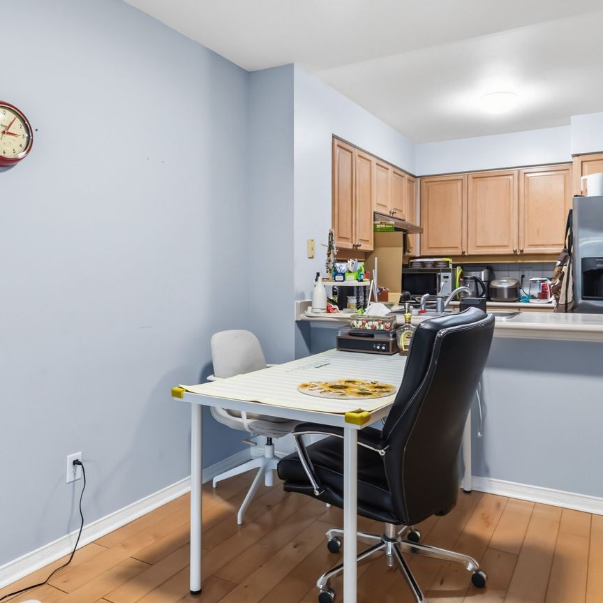 For Lease - 750 Bay Street Unit# 907, Toronto, Ontario - Photo 1