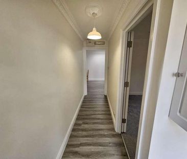 Hale Lane, Mill Hill, NW7 - Photo 6