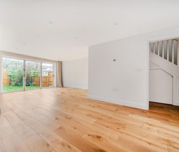 3 bedroom end of terrace house to rent - Photo 6