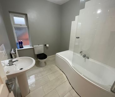 8 Ainsworth Pass, Belfast , BT13 3FQ - Photo 6