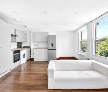 2 bedroom flat to rent - Photo 2