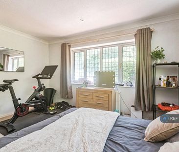 3 bedroom detached house to rent - Photo 5