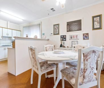 Family Home in Prime Pooraka Location - Photo 5