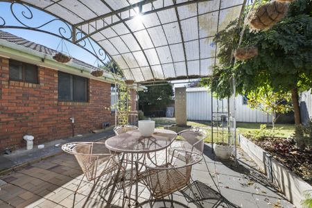 8 Tyar Court, Sebastopol - Photo 2