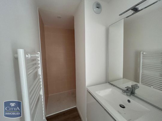 Location Appartement 1 pièce 25m² ROUBAIX 59100 - Photo 1