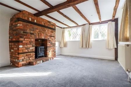 2 bedroom semi-detached house to rent - Photo 2