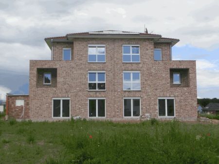 Erstbezug ETW Bramstedt 1.OG Wohnung, Fahrstuhl, Balkon * Whg3 - Foto 4