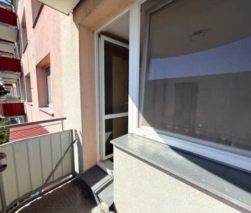 NABÍDKA PRONÁJMU ZREKONSTRUOVANÉHO BYTU 2+1 S BALKÓNEM, SKLEPEM A G... - Fotografie 4