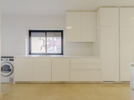 Apartamento T4 em Lisboa - Photo 2