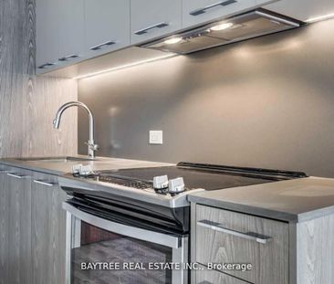 Riverside Square Lofts 15-45 , #404 - Photo 5