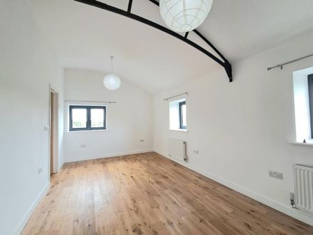 3 bedroom terraced house to rent - Photo 4