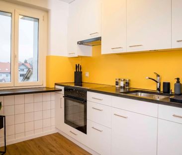 Einziehen und Wohlfühlen: Wohnung mit grossem Balkon - Photo 4
