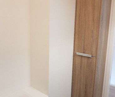 Amsterdam, 1102RR, Bijlmerdreef, 667 - Photo 3