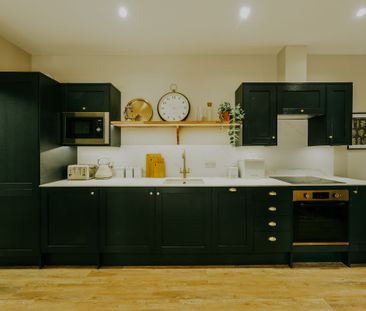 2 Bedroom Home – Medium Let - Photo 3