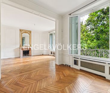 Location Maison 9 pièces 246m² PARIS 16 75116 - Photo 2