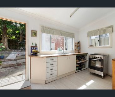 2 Bedroom House With Study - Photo 6