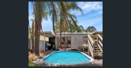 Family Home in Salisbury Downs with Pool - Photo 2
