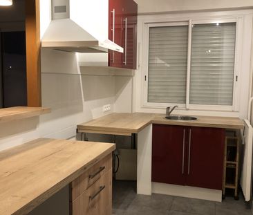 Location Appartement 3 pièces 75m² LAVAL 53000 - Photo 4