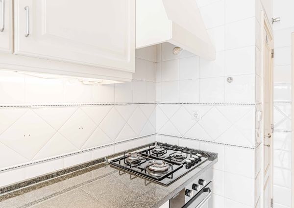 APARTAMENTO T2 NO ARNEIRO - CARCAVELOS