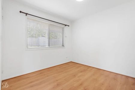 “Freshly Updated Family Home in Keperra” - Photo 3