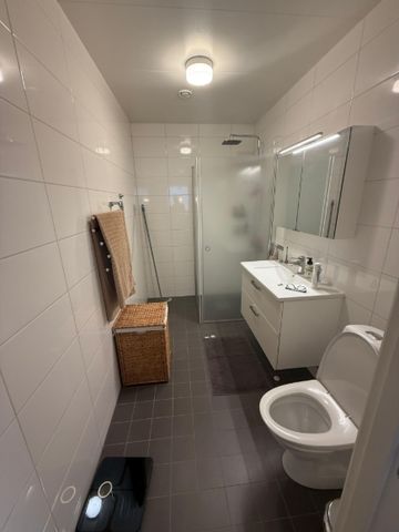 Uppsala - 5rok - 10mån - 23.000kr/mån - Photo 2