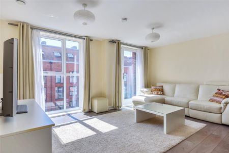 2 bedroom apartment to rent - Photo 2