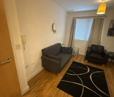 1 bedroom flat to rent - Photo 2
