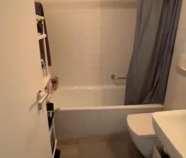 schöne Einzimmerwohnung in Schwabing West, München, voll möbliert - Photo 1