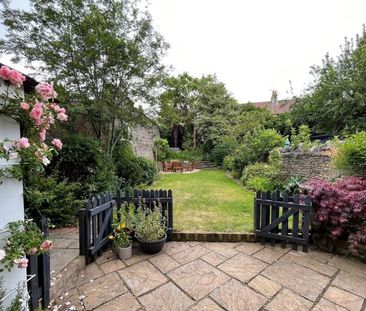 5 bedroom terraced house to rent - Photo 5