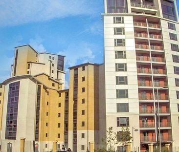 2 bed apartment to rent in NE8 - Photo 1