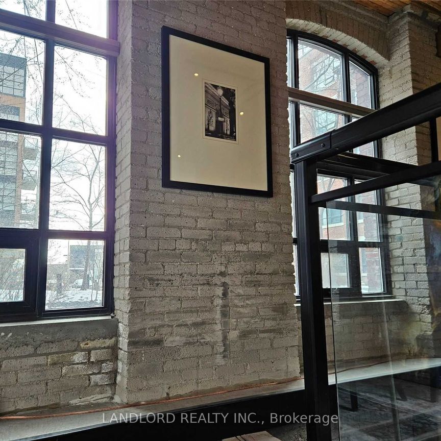 Broadview Lofts , #123 - Photo 1