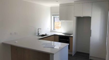 Perfect, Almost Brand New, Close to the Best of the CBD! - Photo 2