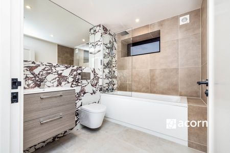 Flat to rent - Underhill Road, London, SE22 - Photo 5