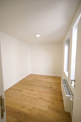 KNAP GERENOVEERD LICHTRIJK APPARTEMENT CENTRUM BLANKENBERGE - Photo 4